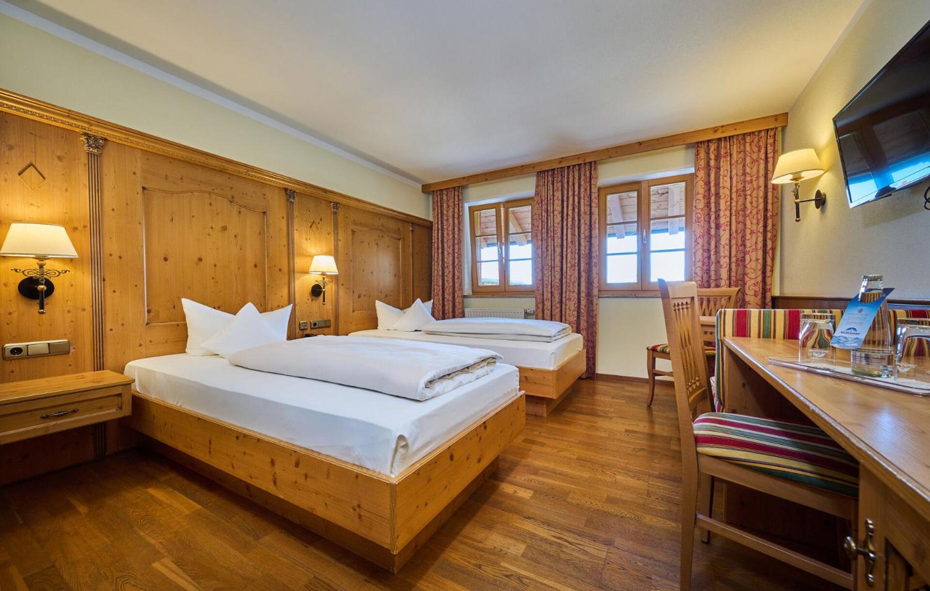Hotel Happinger Hof Rosenheim Exteriér fotografie